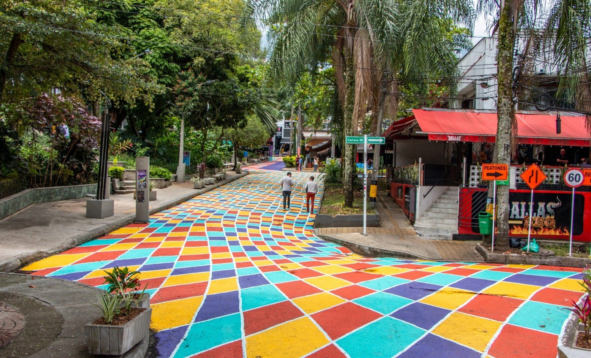 Le Parque Lleras, Medellín