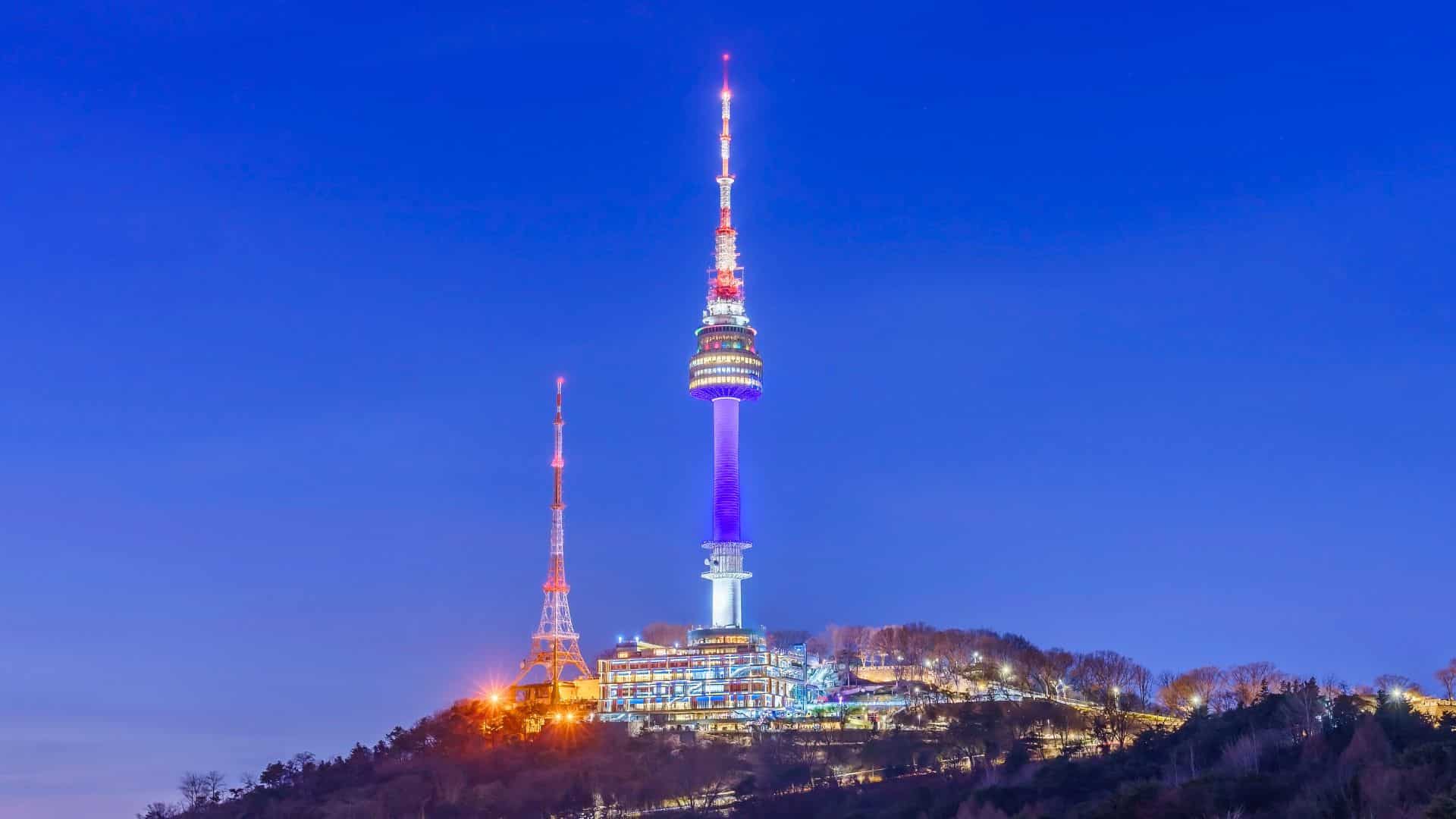 La tour N Seoul de Namsan, Séoul ,Corée du Sud