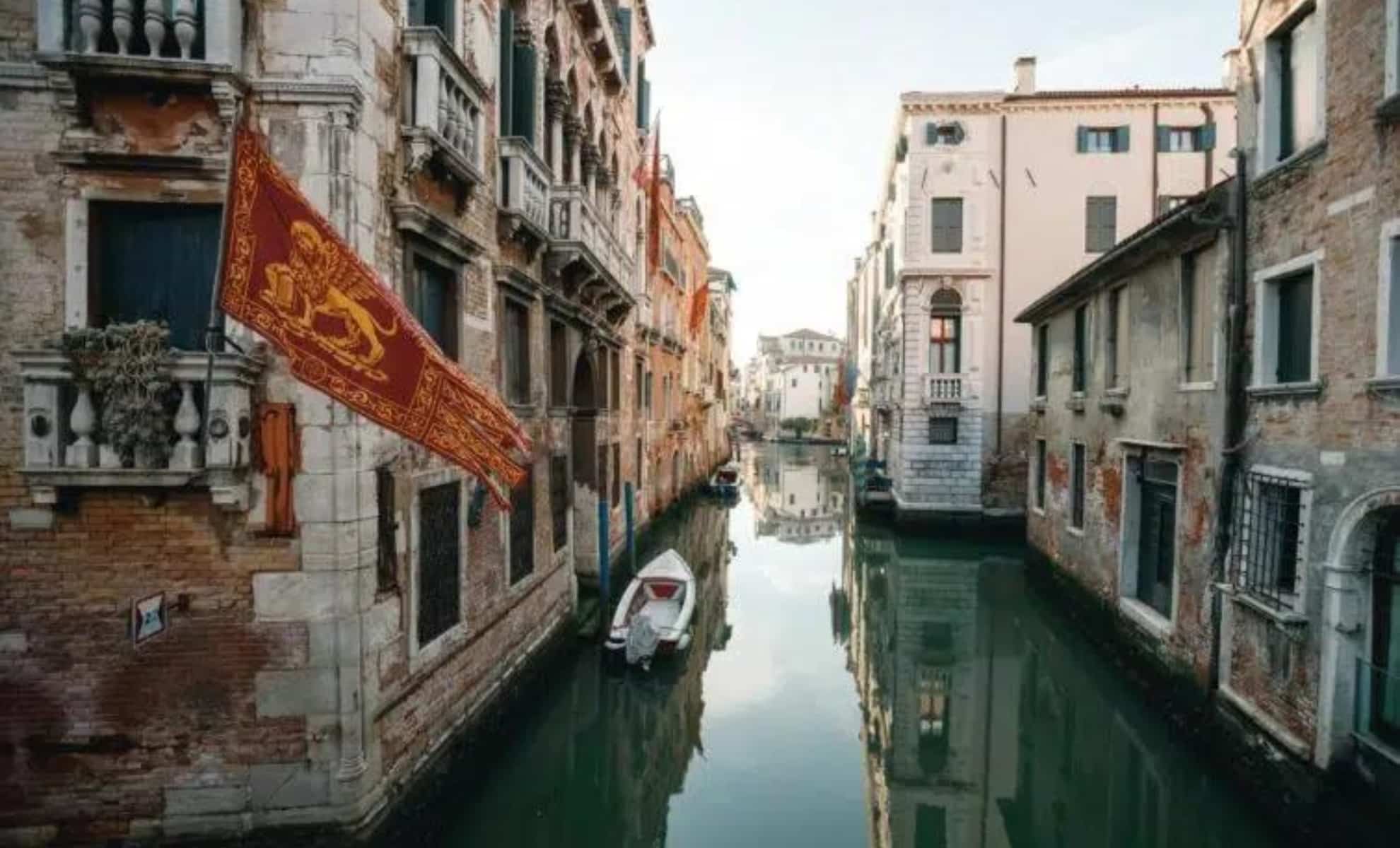 Le canal de Sainte-Marine, Venise, Italie