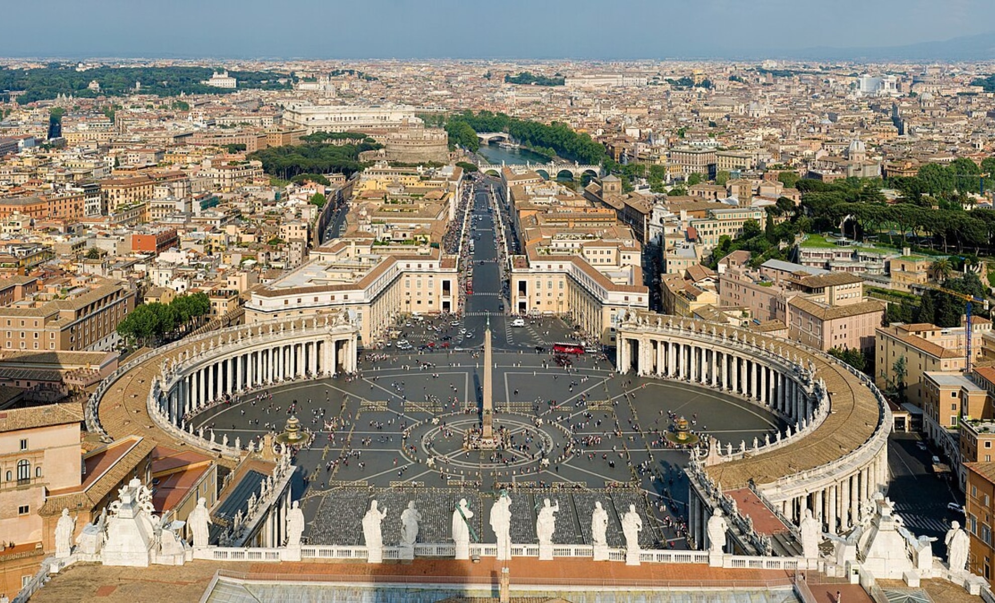 Place Saint-Pierre, Rome, Italie